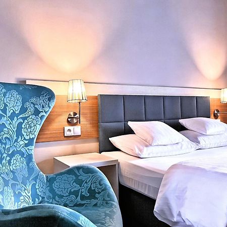 Fortune Old Town Boutique Hotel พอซนาน ภายนอก รูปภาพ
