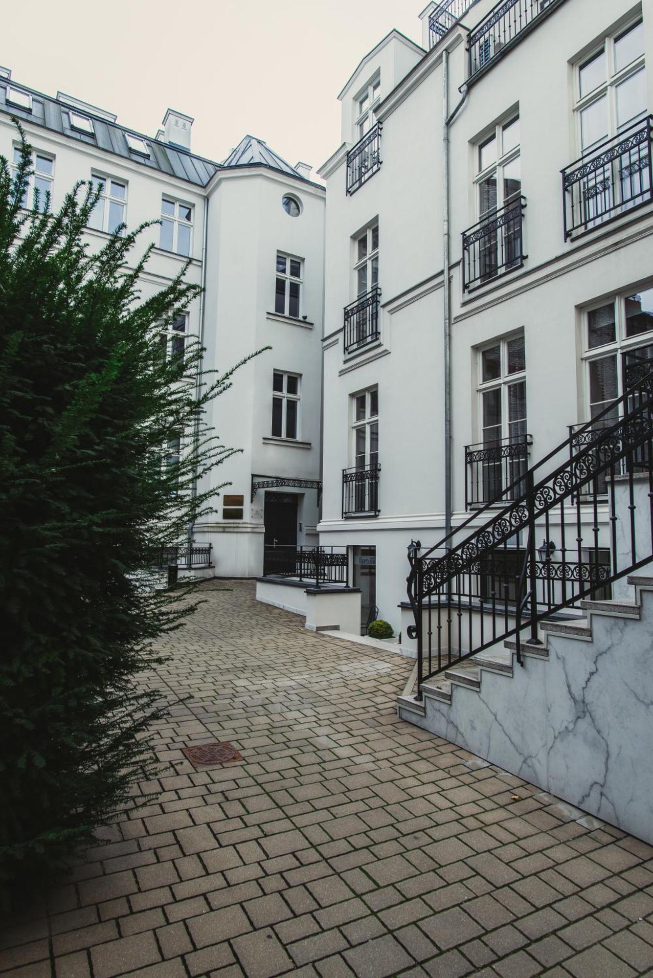 Fortune Old Town Boutique Hotel พอซนาน ภายนอก รูปภาพ